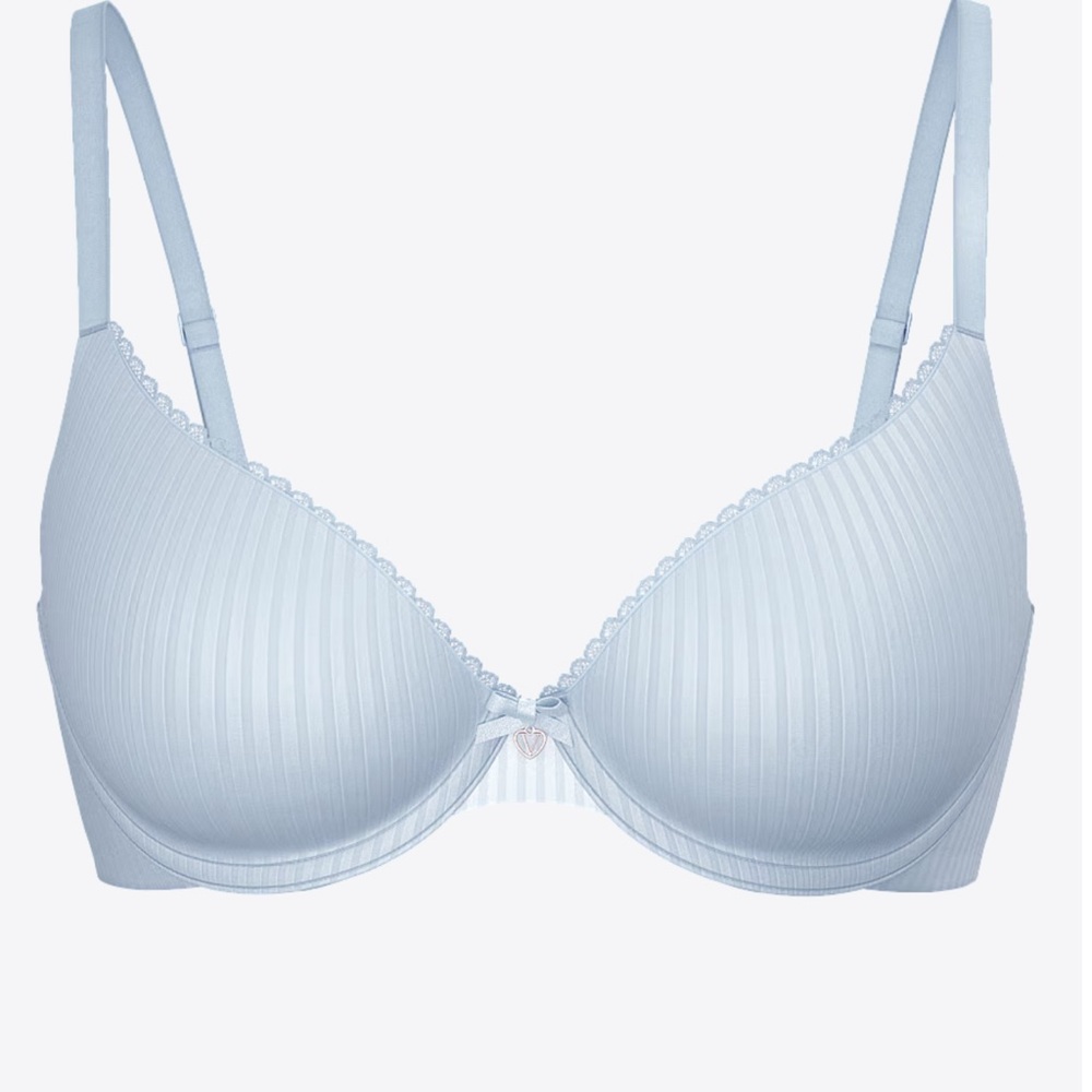 BODY BY VICTORIA
Lightly Lined Full-Coverage Bra